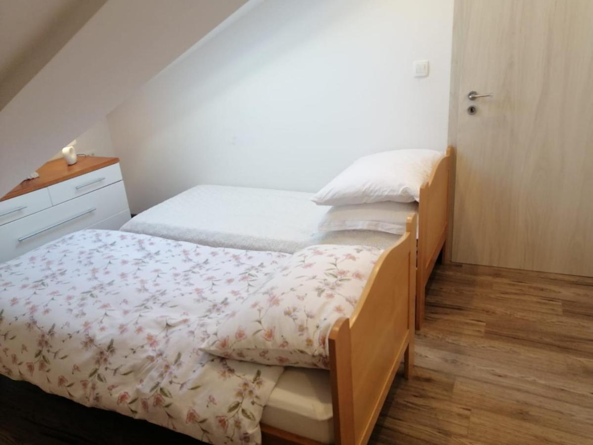 Apartman Dunatov Preko Kültér fotó