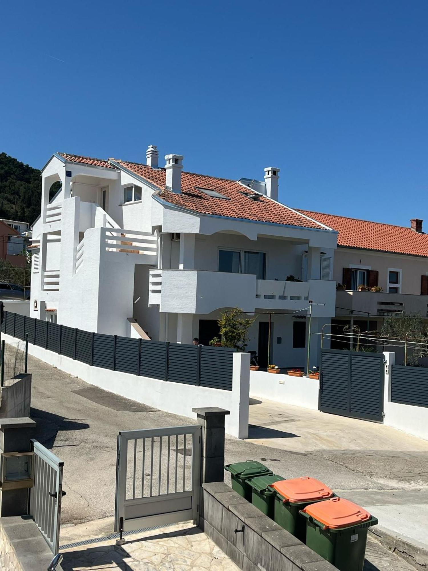 Apartman Dunatov Preko Kültér fotó