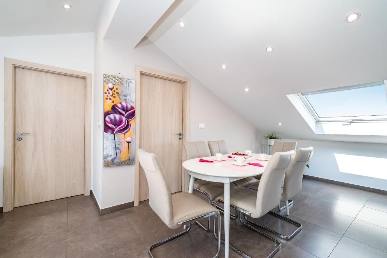 Apartman Dunatov Preko Kültér fotó
